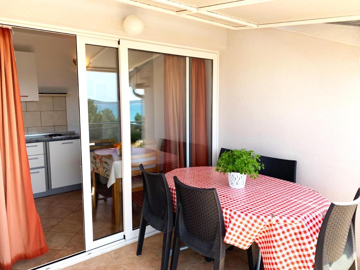 Apartmani Kardum Brodarica Brodarica  Exteriör bild