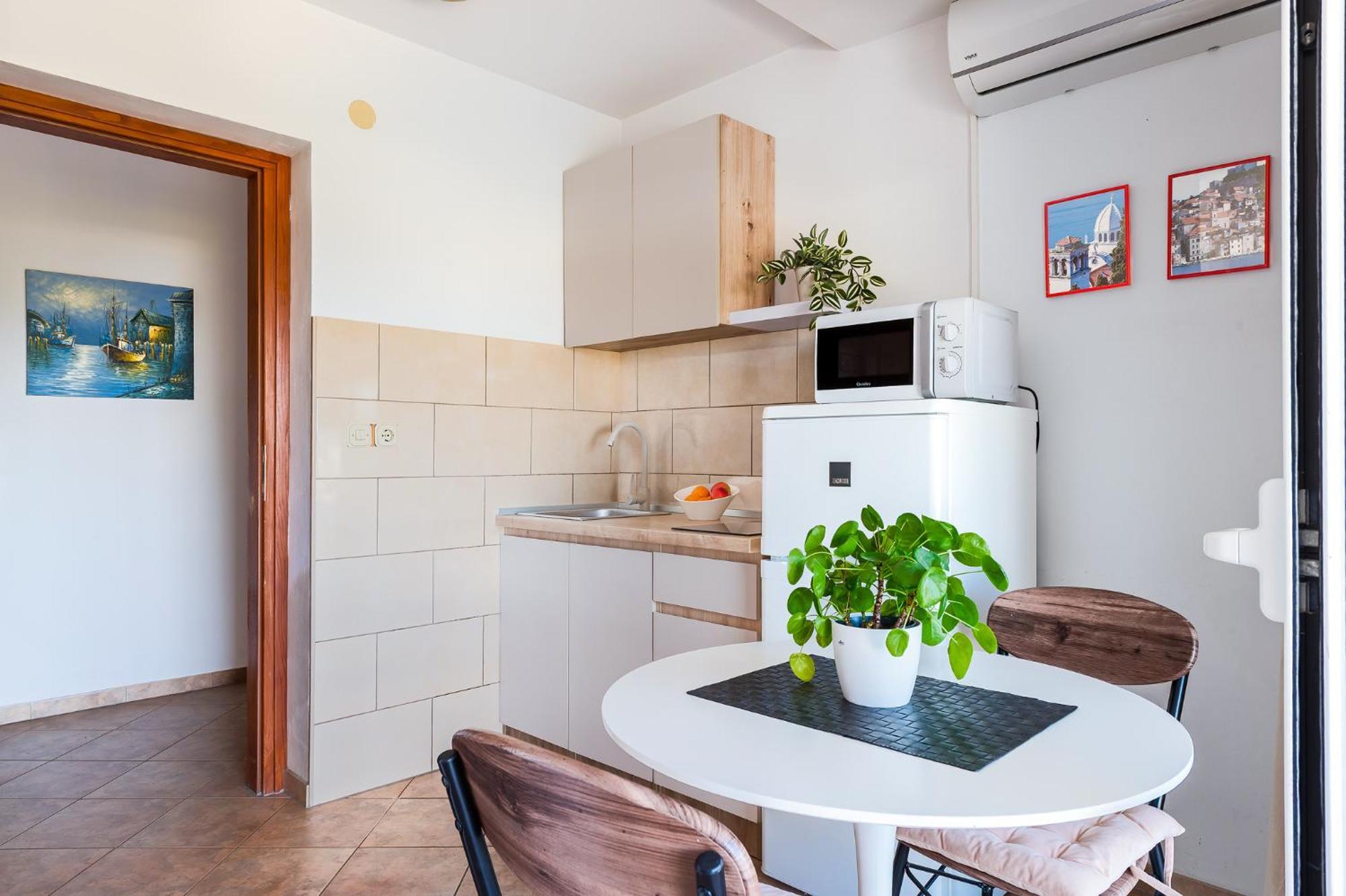 Apartmani Kardum Brodarica Brodarica  Exteriör bild