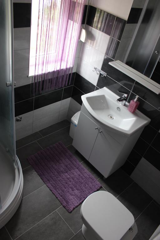 Apartmani Kardum Brodarica Brodarica  Exteriör bild